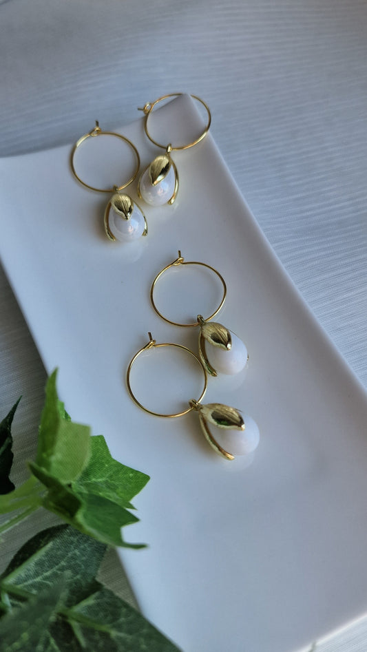 Tulip Pearl Hoop Earrings