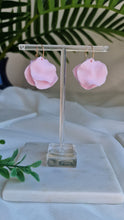 Load image into Gallery viewer, Soft Pink Petal Earrings
