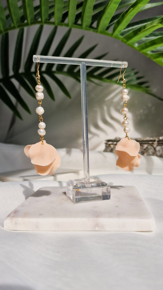 Celine Pearl Earrings