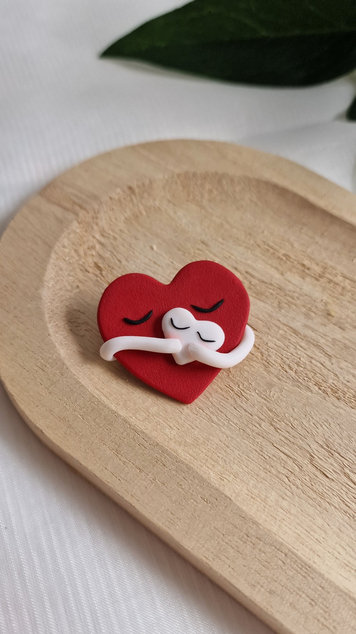 Mother's Love: Handmade Brooch Embracing Motherhood, Customizable with Multiple Hearts