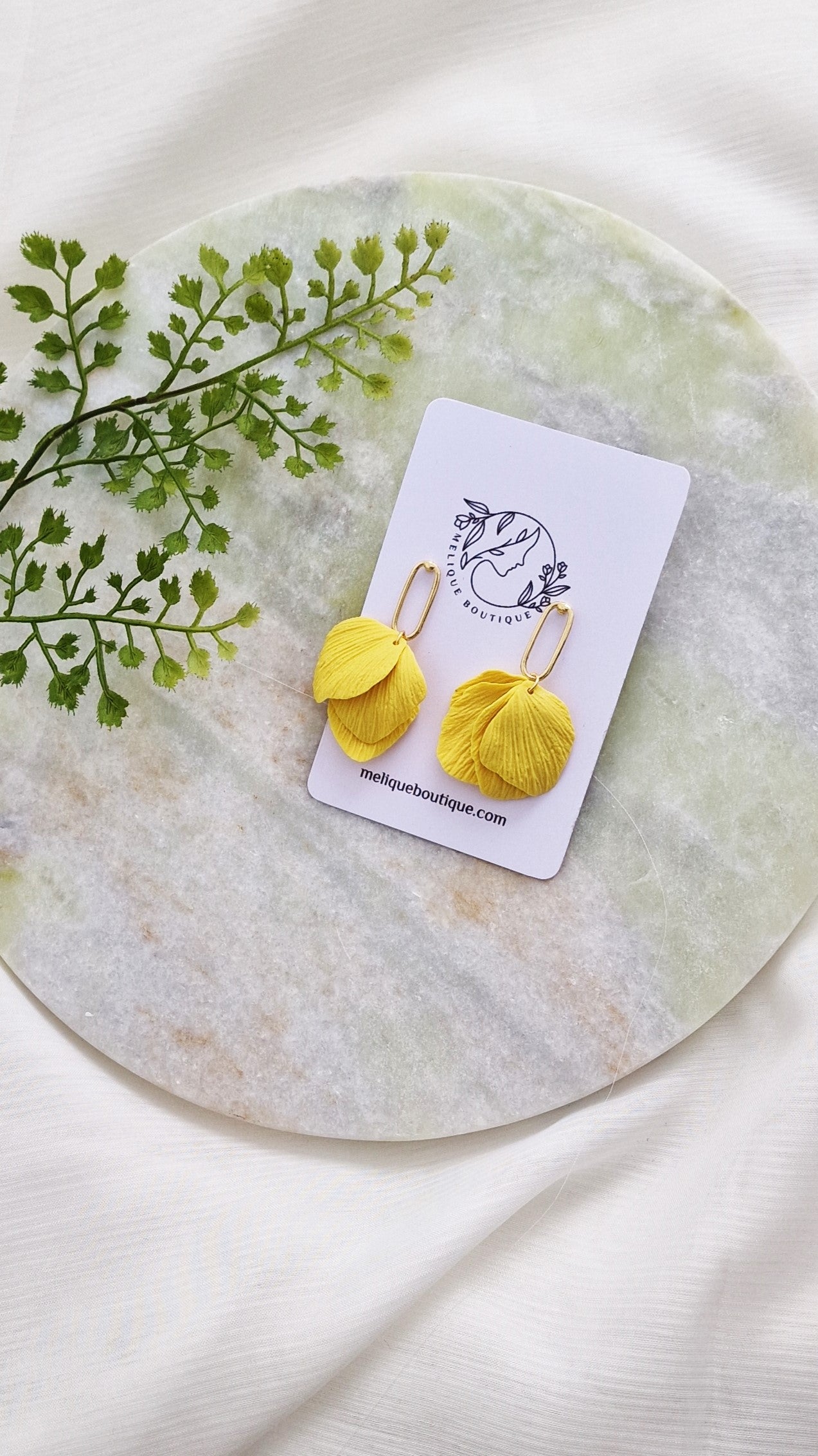 Solene - Textured Petal Earrings