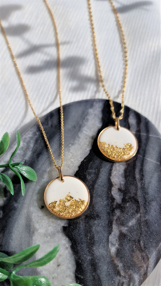 The Milky Moon Necklace